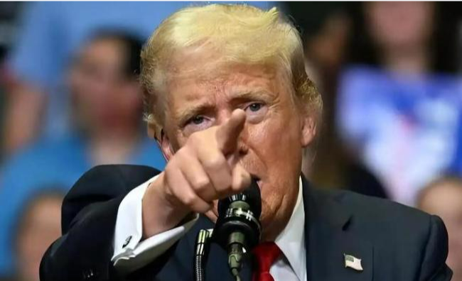 100%关税！特朗普威胁加拿大，遏制中国？